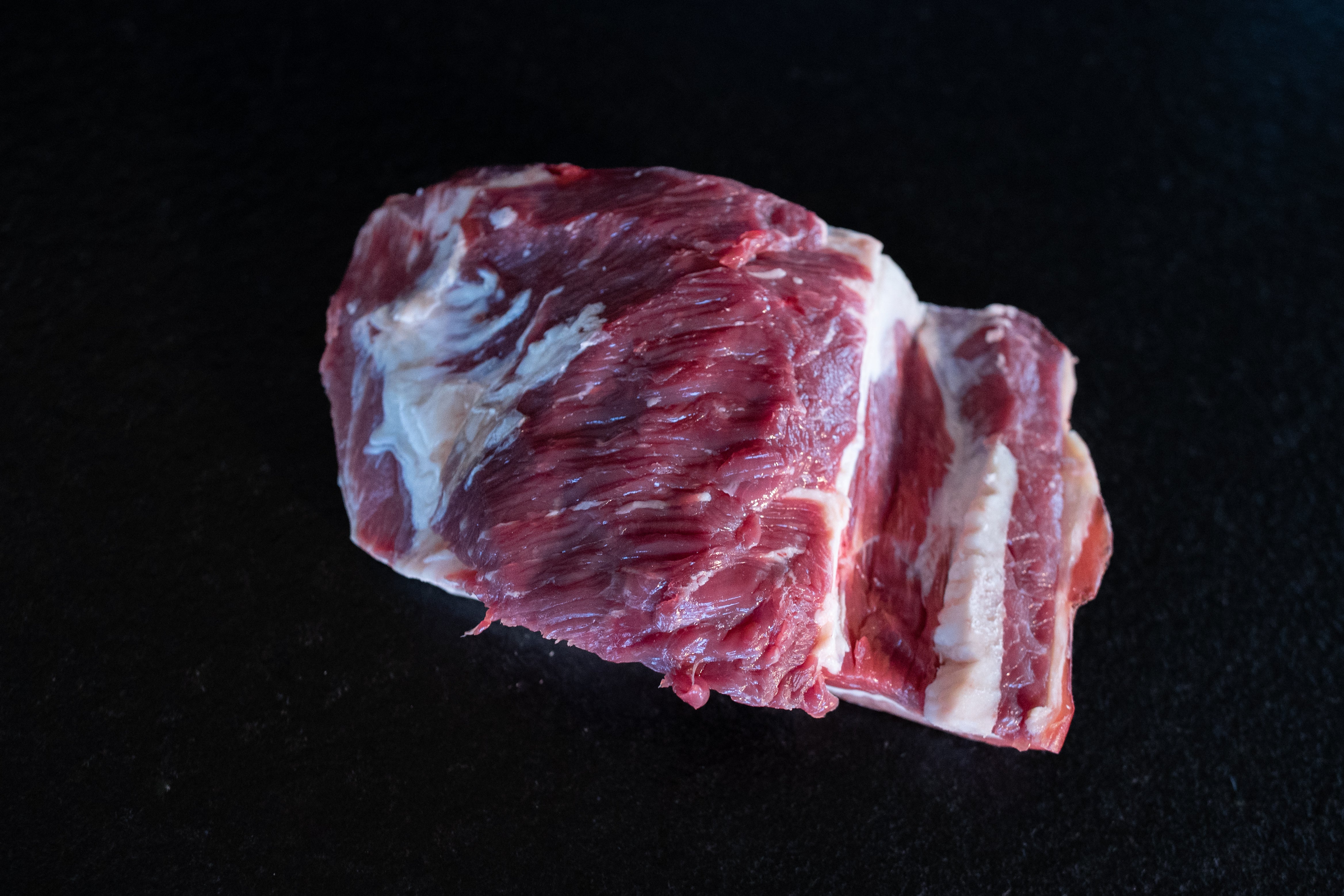 Prémiový pupek na guláš Fox Meadows – hovězí maso pro tradiční pomalou přípravu